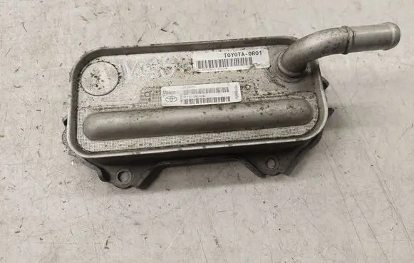 Toyota Verso Engine oil radiator 157100R010C 157100R010 L0206129