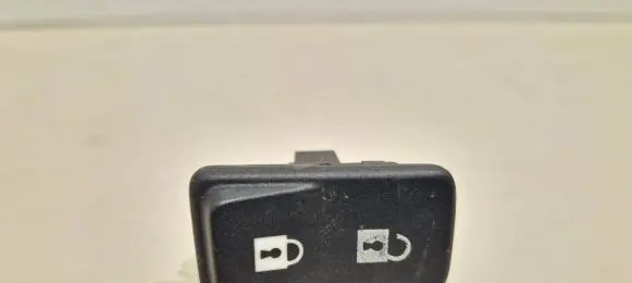 Volvo S40 Central locking switch button 65832
