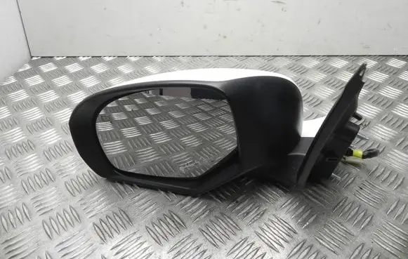 Suzuki Swift II Front door electric wing mirror 8470268l1126U