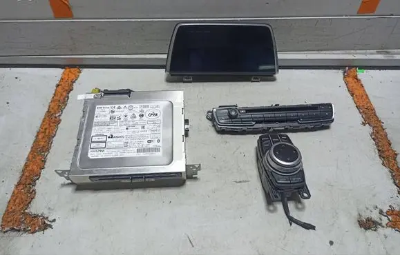 BMW X1 F48 F49 Radio/CD/DVD/GPS head unit 8705960 8798222 6992827