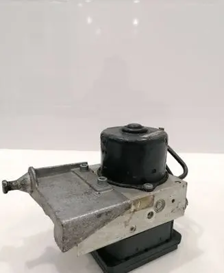 Mercedes-Benz C W203 ABS Pump A2095452932 00009421D0 D0R4R27H16