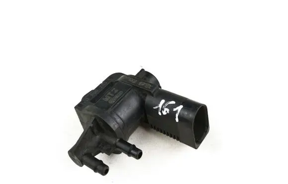 Volkswagen Golf IV Turbo solenoid valve 1j0906283c