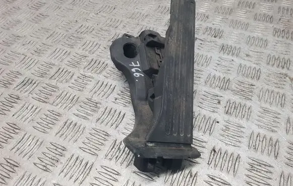 Seat Leon (1P) Accelerator throttle pedal 1K1721503L