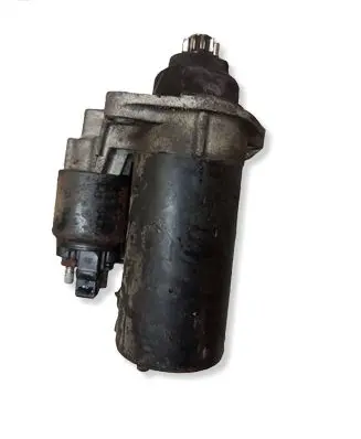 Volkswagen Golf IV Starter motor 