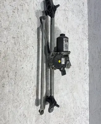 BMW M4 F82 F83 Front wiper linkage and motor 7267503 50030260977 W000026097