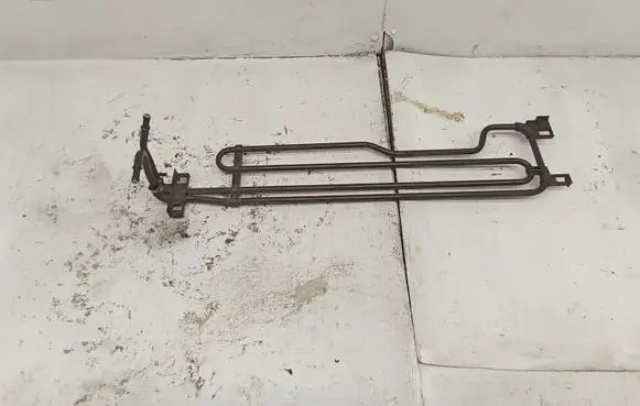 Mercedes-Benz C W204 Power steering radiator A2044601124
