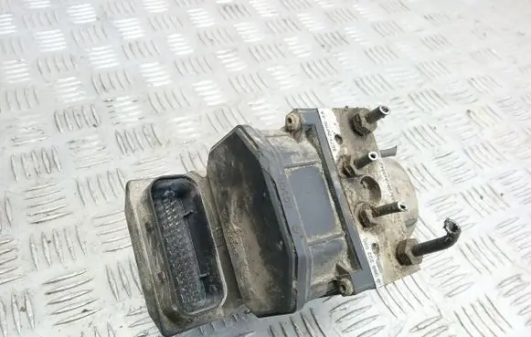 Ford Mondeo Mk III ABS Pump 0265222030 3S712M110AA 0265800014