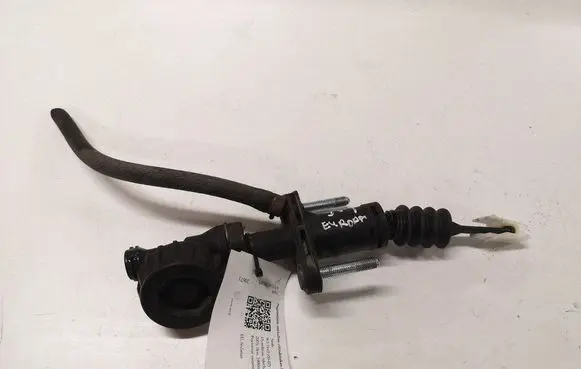 Saab 9-3 Ver2 Clutch master cylinder 24412670