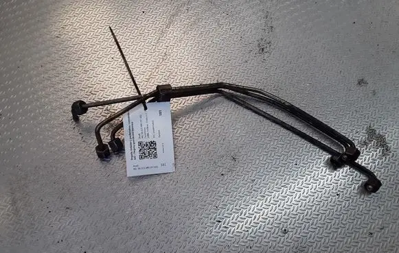 Audi A6 S6 C5 4B Fuel injector supply line/pipe 