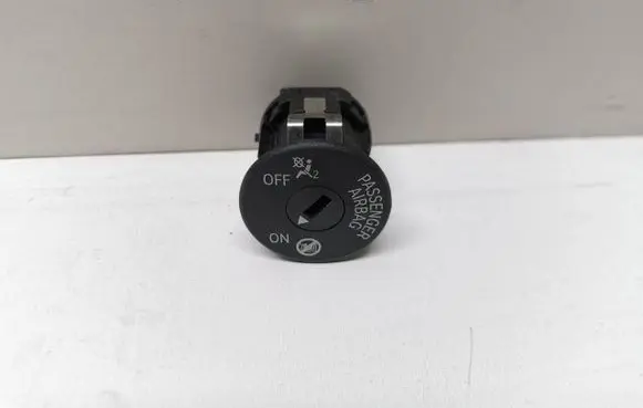 BMW X1 F48 F49 Passenger airbag on/off switch 9326501 6131