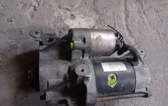Opel Signum Starter motor 8972542203