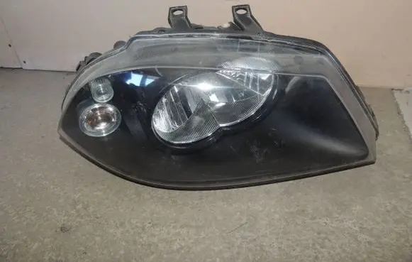 Seat Ibiza III (6L) Headlight/headlamp
