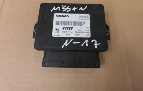 Nissan Qashqai Hand brake control module 360326FL0C
