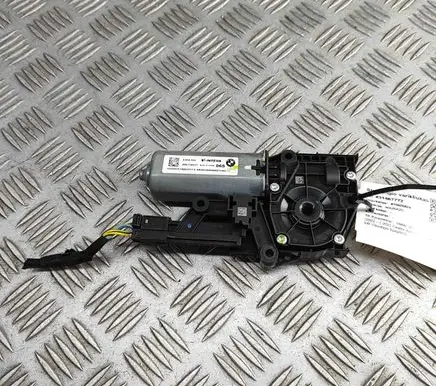 BMW iX1 Sunroof motor/actuator 949736517 9854524