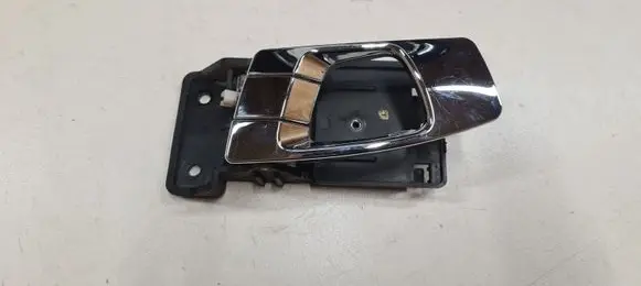 Rear door interior handle