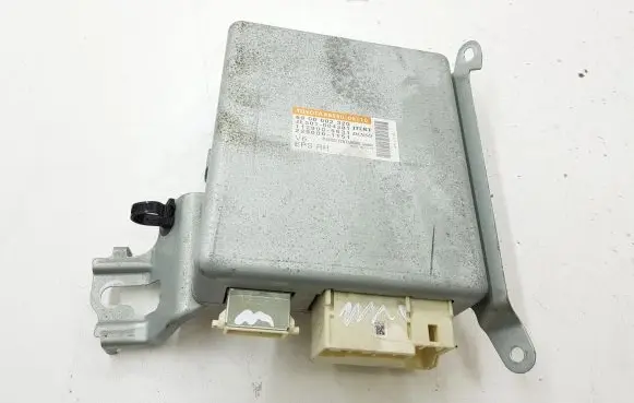 Toyota Avensis T270 Power steering control unit/module 8965005110 6900002320