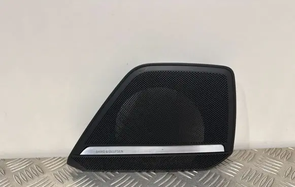 Audi A6 S6 C8 4K Rear door speaker cover trim 4K0035435A
