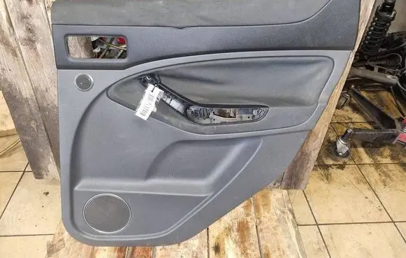 Ford Kuga I Rear door card panel trim 7M51R27406