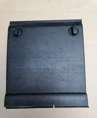 Volkswagen PASSAT B4 Trunk/boot trim cover 333867462