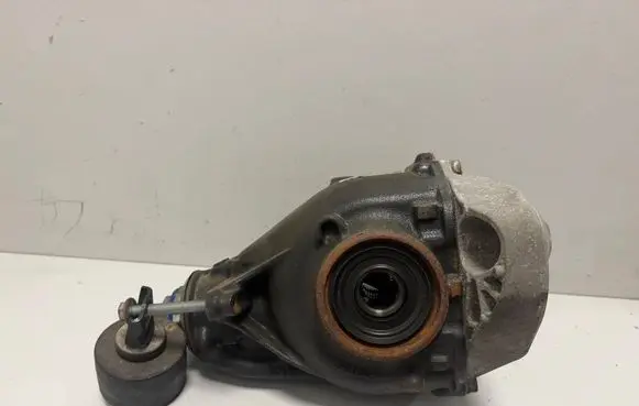 BMW 3 GT F34 Rear differential 7605596 7605595