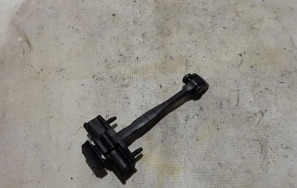 Volvo XC60 Rear door check strap stopper 31424467