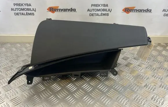 Opel Zafira C Glove box 13293534 13351704 13293532