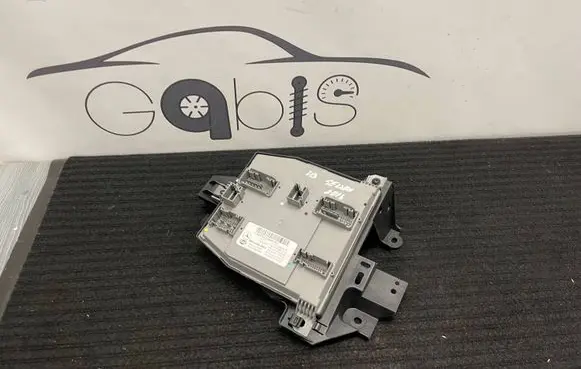 Mercedes-Benz E W213 SAM control unit A2139003008 A2139014203 A2139025104