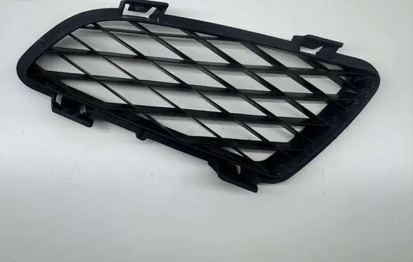 Mazda 6 Front bumper lower grill GJ6G50C21