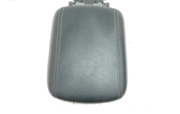 KIA Sportage Armrest