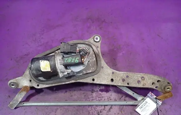 Renault Laguna II Front wiper linkage and motor 