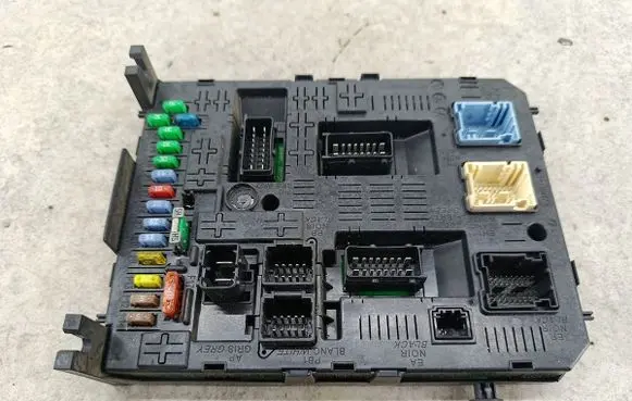 Peugeot 308 Fuse box set 