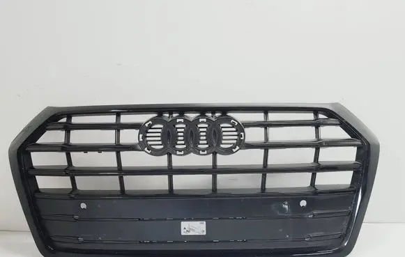 Audi Q5 SQ5 Front bumper upper radiator grill 80A853651C