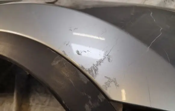 Nissan Qashqai+2 Fender