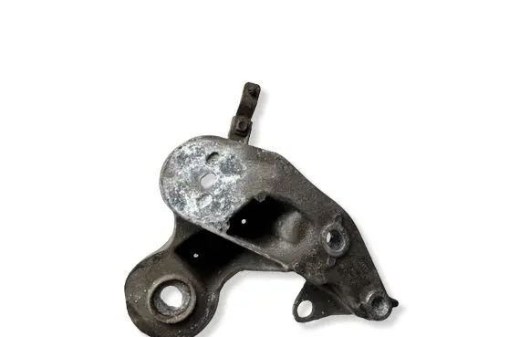 Audi A6 S6 C6 4F Engine mounting bracket 4F0199352M