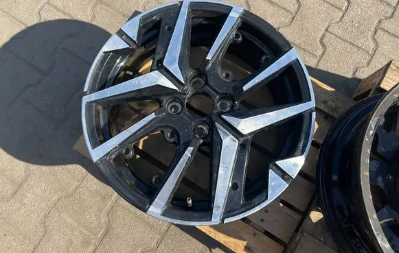 Peugeot 208 II R17 alloy rim 9851308480