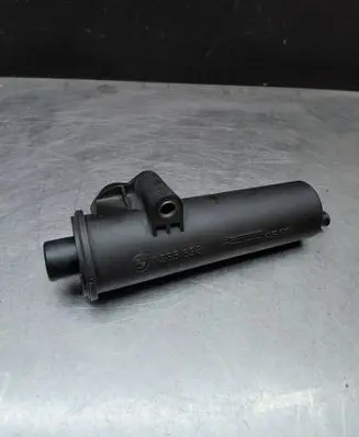 BMW 5 E34 Oil breather separator 1285638