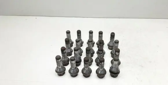 Volvo XC90 Nuts/bolts 