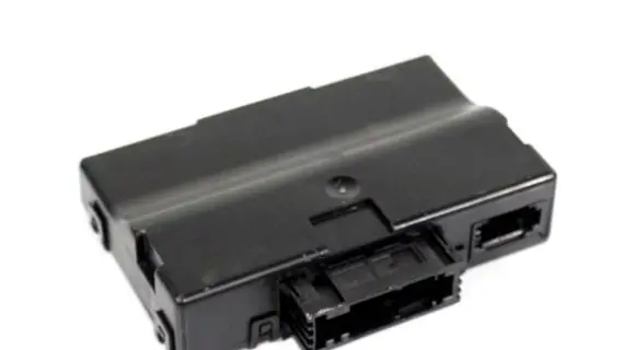 Volkswagen Touareg II Gateway control module 7P6907530G
