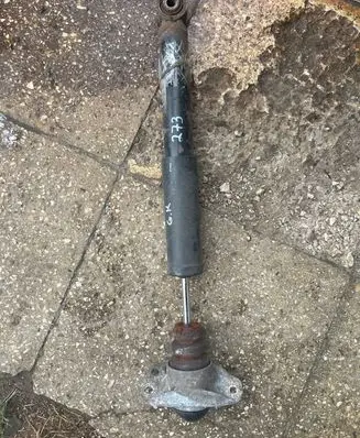 Skoda Octavia Mk2 (1Z) Rear shock absorber/damper