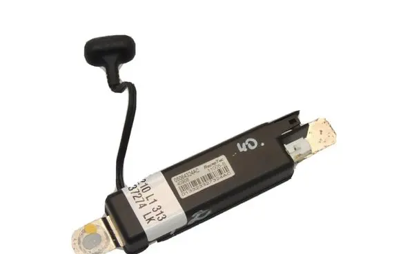Chrysler Grand Voyager V Aerial antenna amplifier 05064324AC 5064324AC