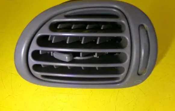 Peugeot 206 Dashboard side air vent grill/cover trim 9632184377