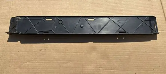 Skoda Fabia Mk3 (NJ) Radiator trim 6V0806249A