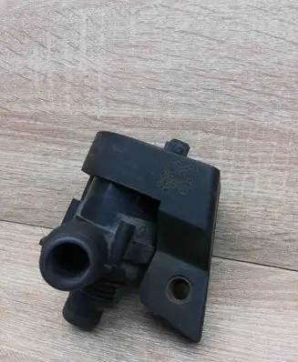 BMW X5 E53 Water pump 6907811 70207814