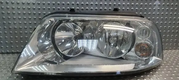 Volkswagen Sharan Headlight/headlamp 7M3941015AA