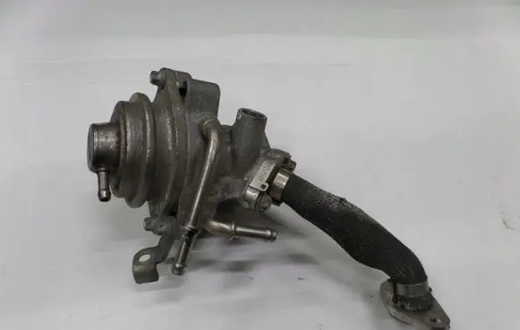 Mercedes-Benz A W169 EGR valve A6401402060