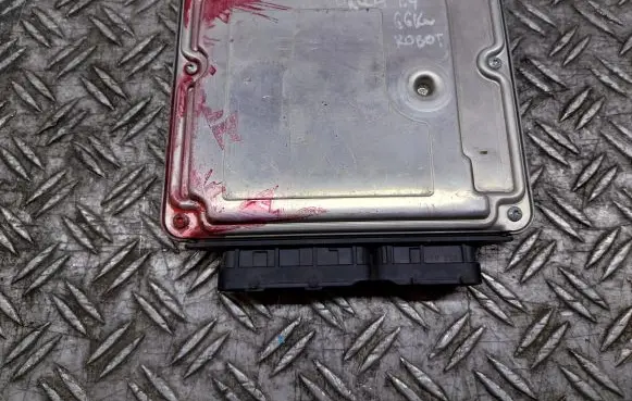 Toyota Corolla E120 E130 Engine control unit/module