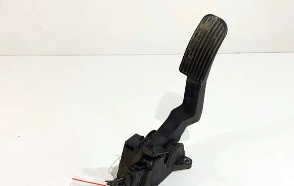 Mercedes-Benz Sprinter W901 W902 W903 W904 Accelerator throttle pedal 
