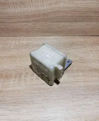 BMW 5 E39 Alarm movement detector/sensor 8367604