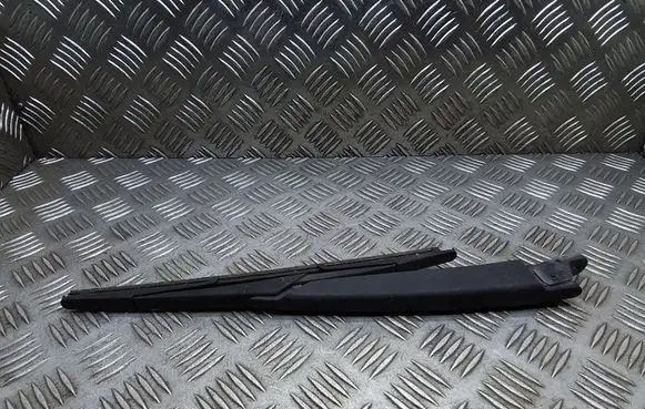 Nissan Qashqai+2 Rear wiper blade arm 28781JD00A