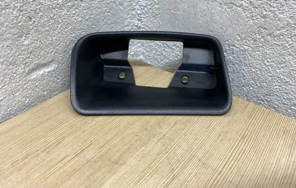Mercedes-Benz CLS C219 Hand brake release handle A2196890280 F043823002